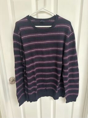 GAP Men's Navy and Purple Striped Crewneck Sweater